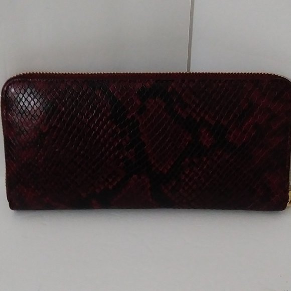 Michael Kors Burgundy Designer Snake Skin Zip Wallet - Picture 4 of 14